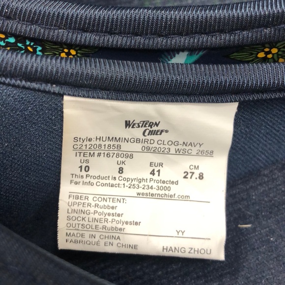 WesternChief Hummingbirds CLOGS-Navy EUC - Picture 4 of 8